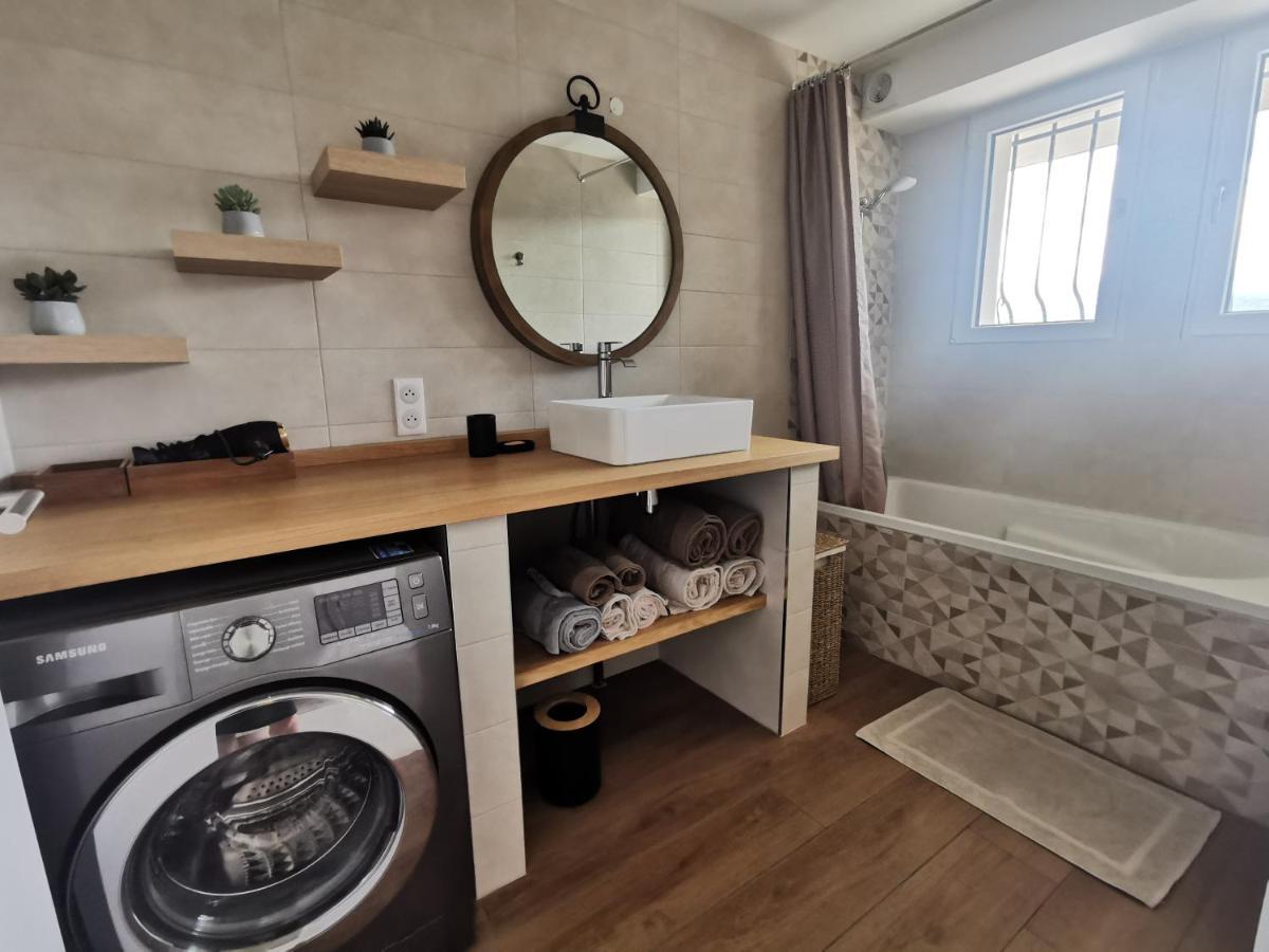 Sejour En Pleine Nature, Vue Imprenable, Jacuzzi Contes  ภายนอก รูปภาพ