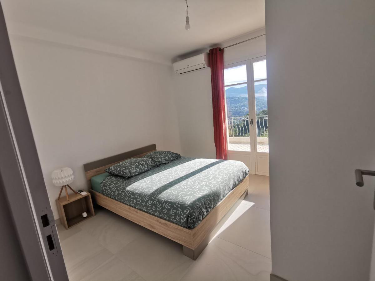 Sejour En Pleine Nature, Vue Imprenable, Jacuzzi Contes  ภายนอก รูปภาพ